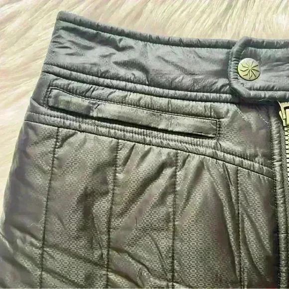 Athleta Toasty Buns Quilted Puffer Miniskirt Black Size 2 - Picture 4 of 12